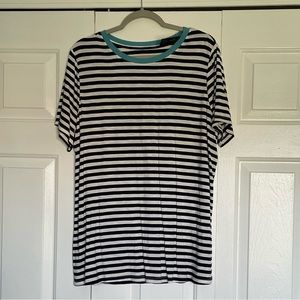 Women’s Lane Bryan Shirt. Size 14/16 NWT